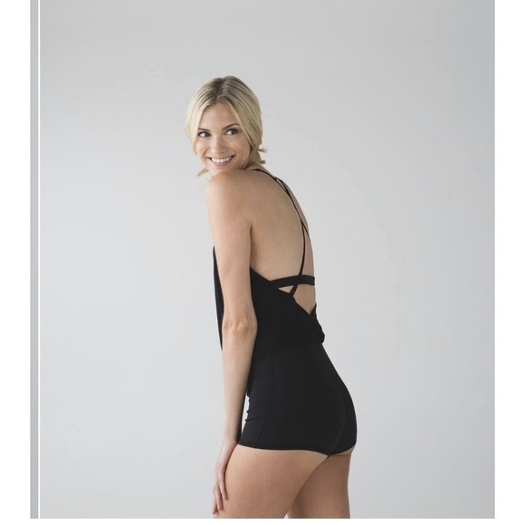 NWT Lululemon Dance To Yoga Leotard Black 1 Piece Size 10 Workout Barre Swim Gym - Picture 2 of 10